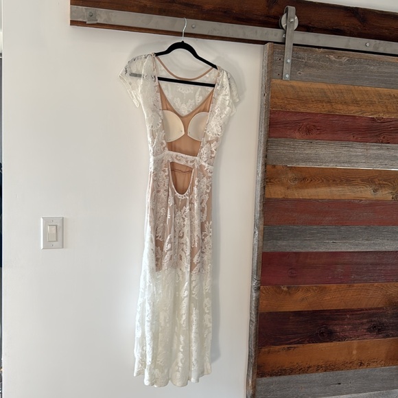 Open back midi high low dress wedding cut
out - Needle and Thread - Picture 5 of 6